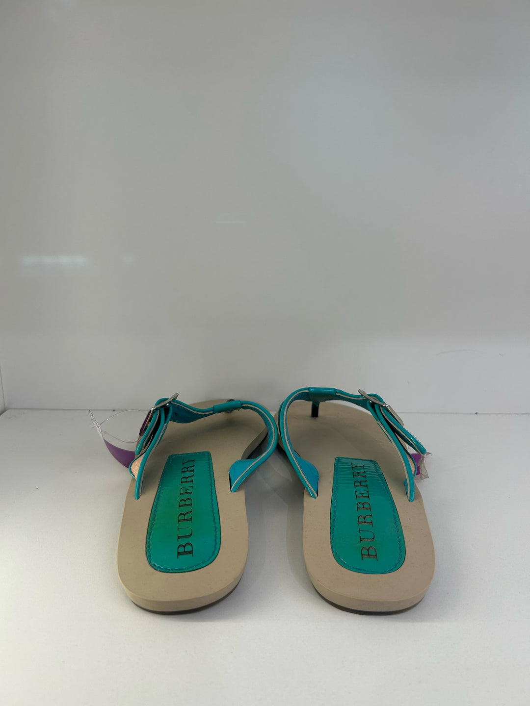 NWT Burberry Thong Flip Flips Slides Sz 38