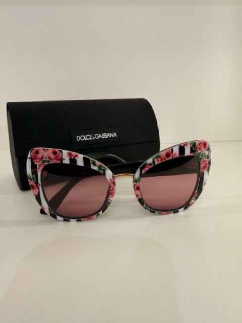 Pre Owned Dolce & Gabana Floral and Stripe Designer Sunglasses DG4319 3164/W9  W/ Case