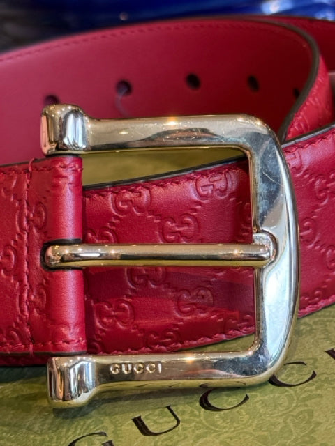 NWT Gucci guccissima Leather Belt Sz 80 Red