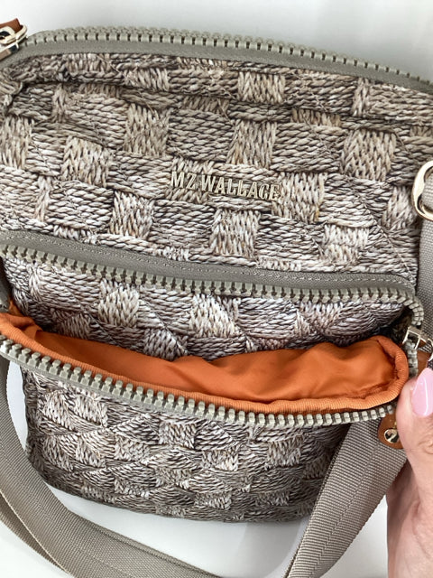 Pre Owned Mz Wallace Beige/Brown Nylon Basket Weave Print Cross Body Bag.