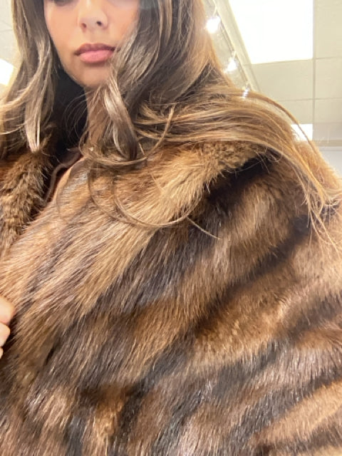 Pre Loved Brown Mink Stole Fur. Size S/M
