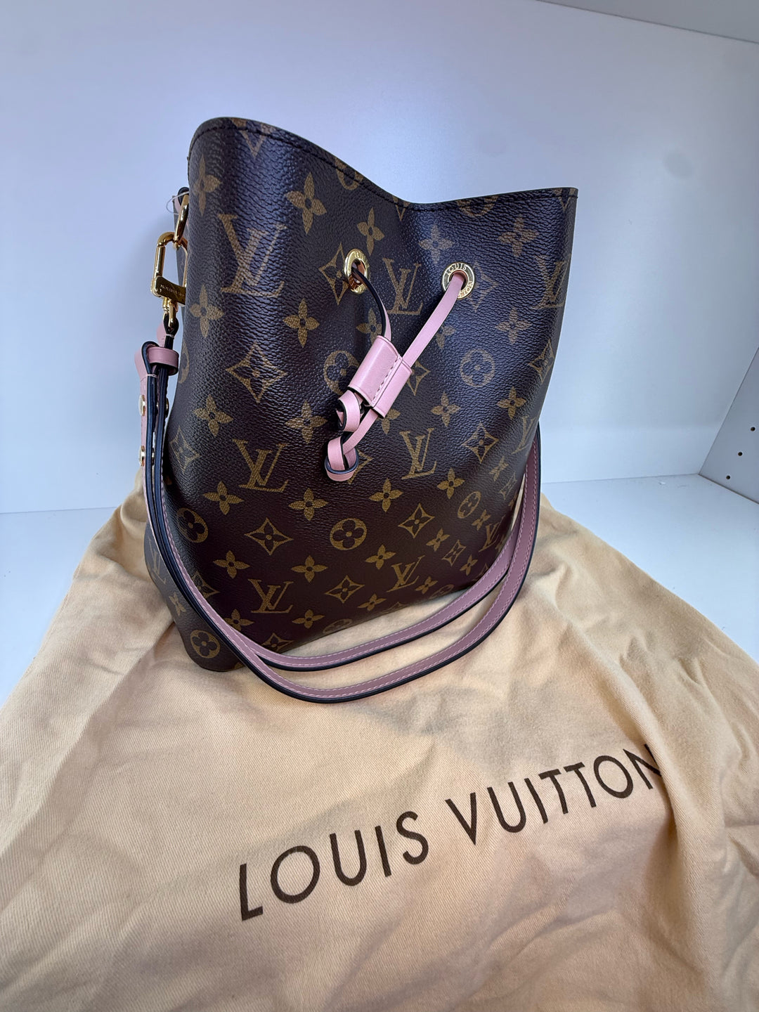 Louis Vuitton Noe MM SD3188 Rose Poudre Designer Bag