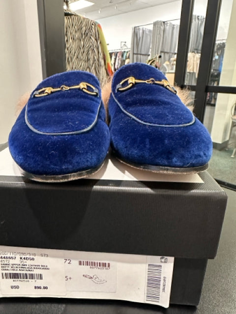 Gucci Sz 35.5 Blue Horsebit Velvet and Fur Shoes Mules Designer