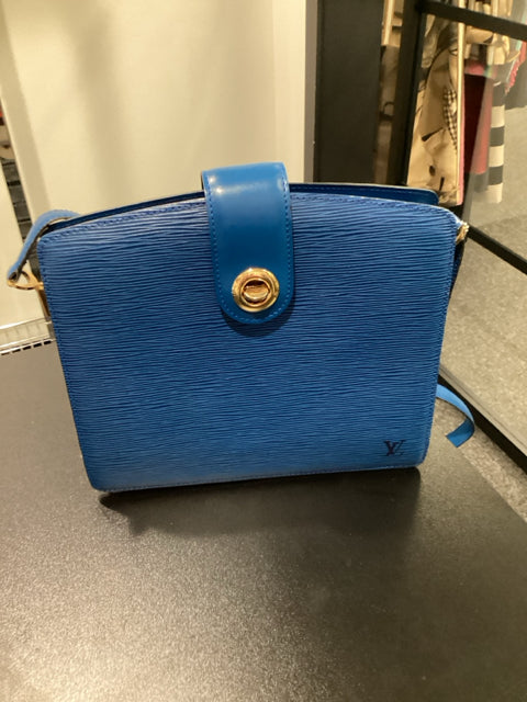 Louis Vuitton LV Leather  Blue Cross Body w/ Fold Circle Front Clasp Designer