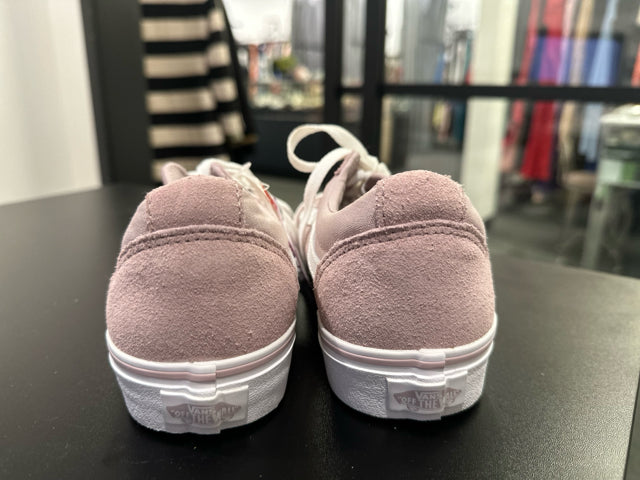 NWT Sz 8.5 Vans Sneakers Dusty Pink