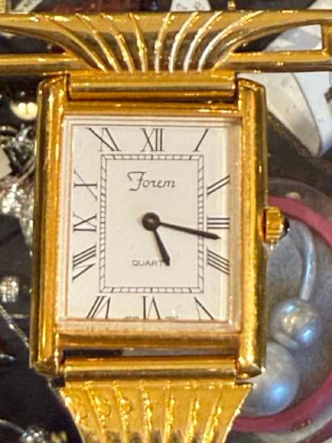 Forum Broach Watch Vintage Look