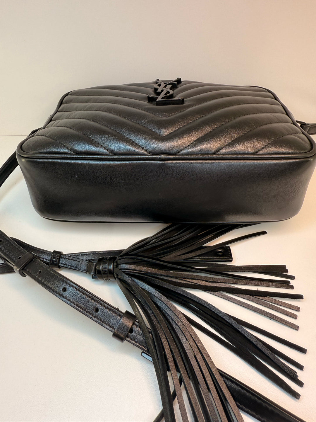 NWT Yves Saint Laurent  Lou Camera Matelasse Cross Body