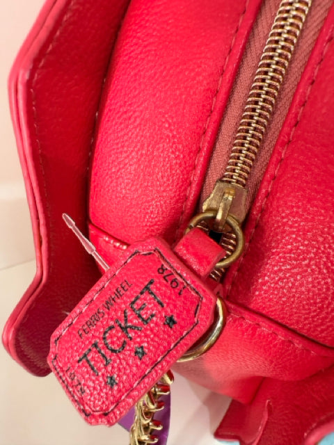 Pre Owned Betsy Johnson Leather Pink Ferris Wheel Style Hand Bag