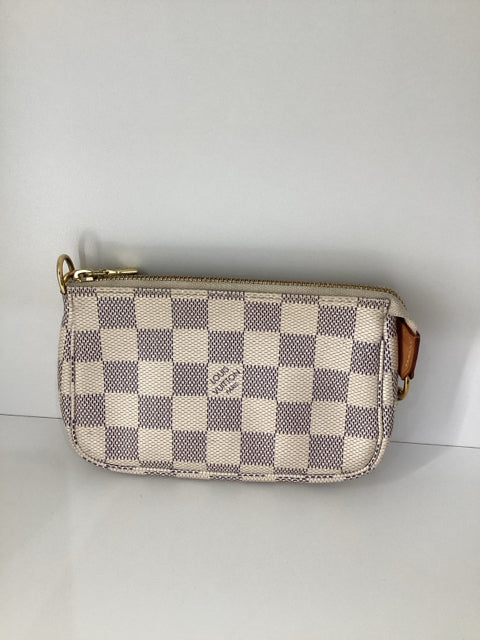 Louis Vuitton Damier Azure Coated Canvas Wristlet