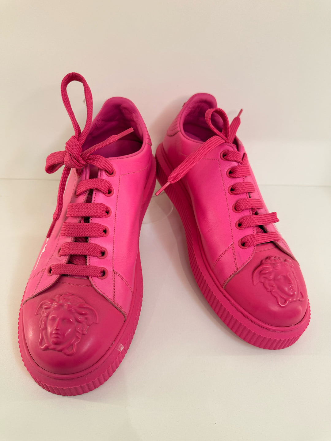 NWT Gianni Versace Pink Designer Sneakers Sz 39