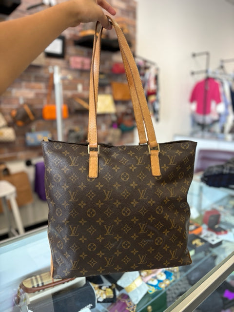Louis Vuitton Cabas Mezzo Zip Top Monogram Totes Bags