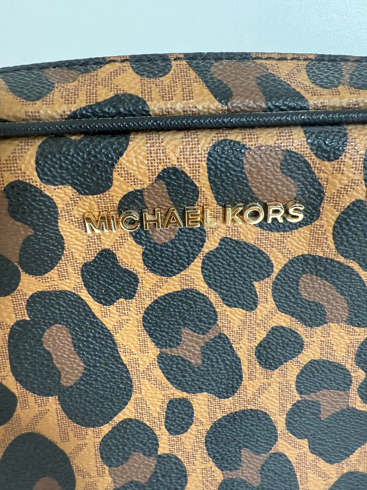 NWT Michael Kors Cross Body