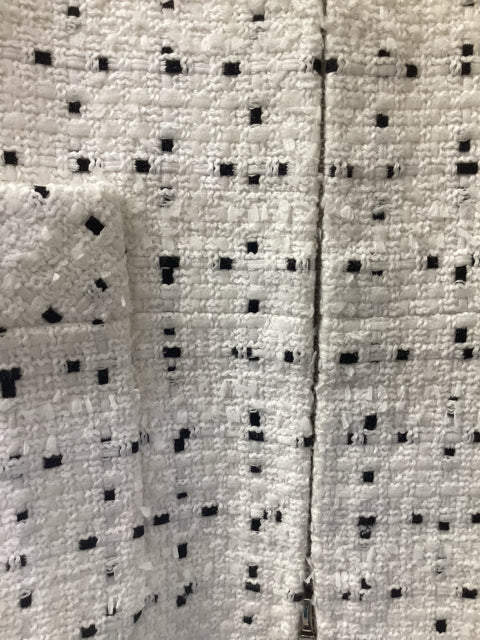 Chanel Sz 40 White Tweed Collarless Coat/Jacket