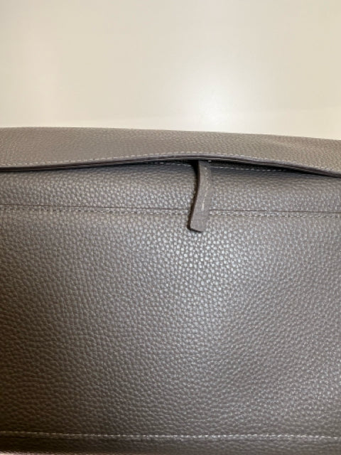 Pre Owned Tumi Grey Leather Pebbled Tote