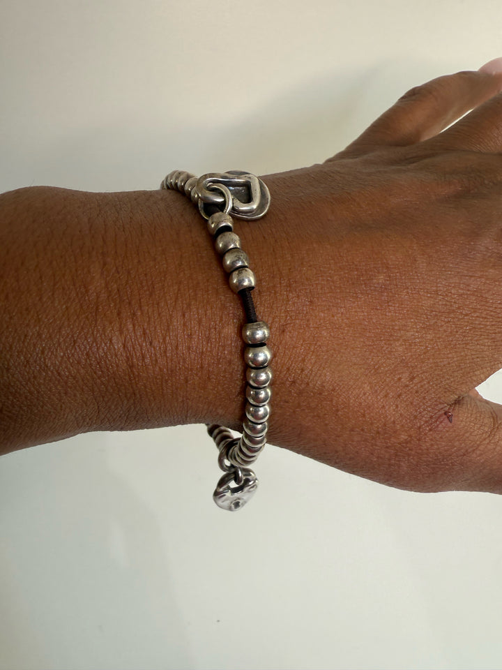 Uno De 50 Stretch Balls & 2 Hammered Hearts Bracelet