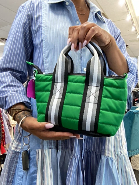 Pre Owned THINK ROLYN Green Nylon Quilted Single Zip Mini Tote Cross Body Bag.