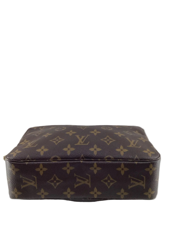 Louis Vuitton Trousse 23 Toiletry Pouch Bag