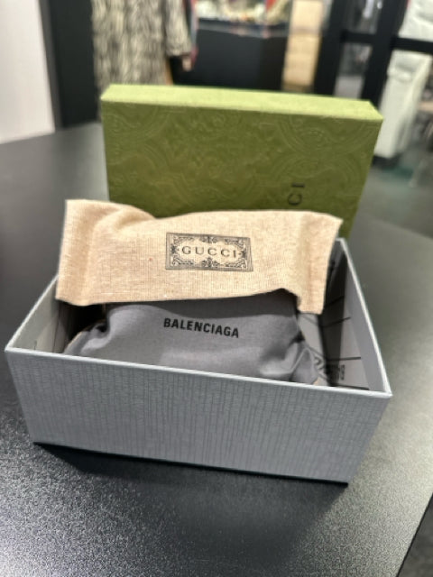 NIB Gucci Wallet Balenciaga Collab Designer