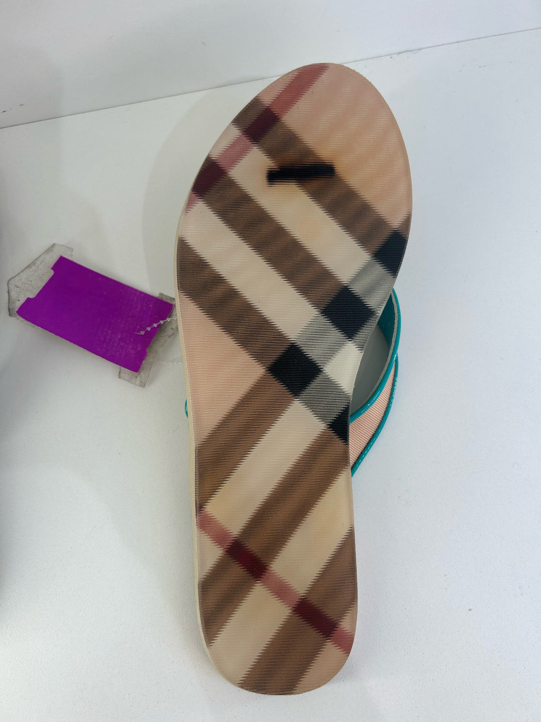 NWT Burberry Thong Flip Flips Slides Sz 38