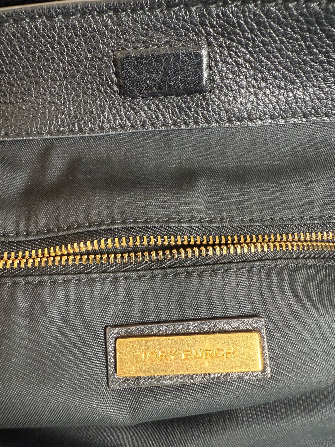 Tory Burch Textured Leather Hobo w/Matching Logo w/dustbag Leather