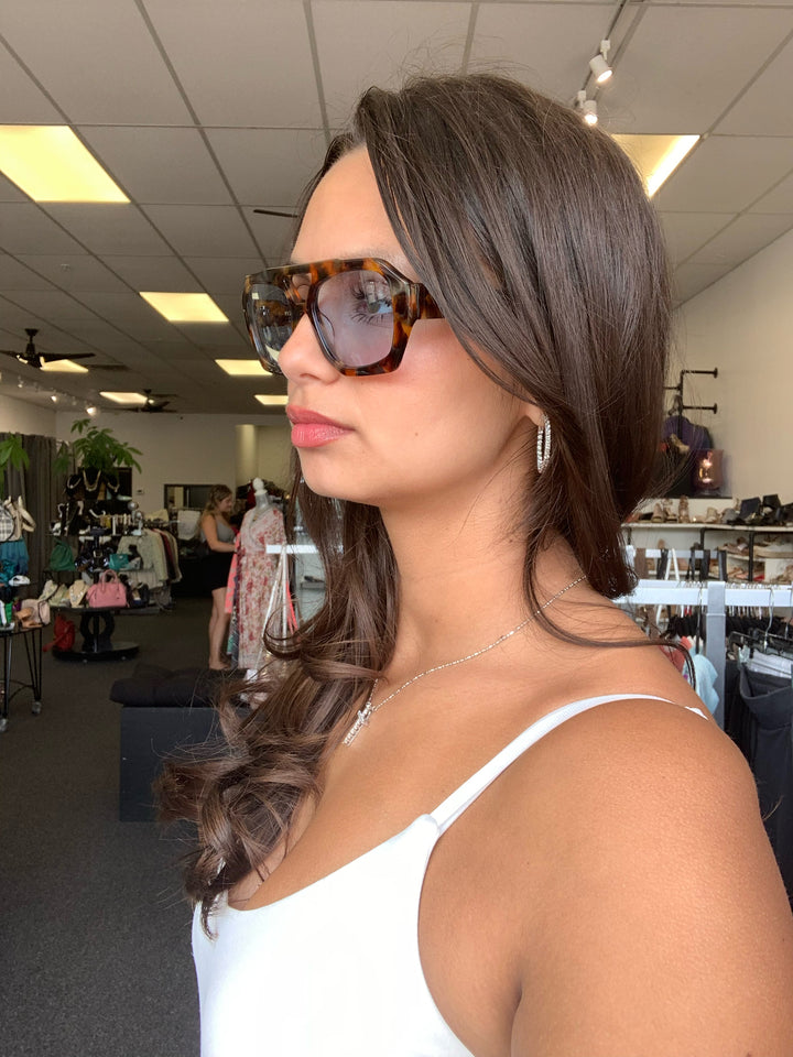 VEHLA Aviator Sunglasses W/ Case