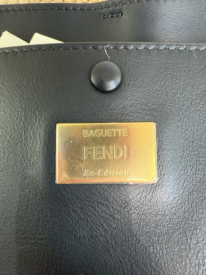 NWT Fendi RAFFIA BAQUETTE Cross Body