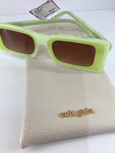 Pre Owned Cult Gaia Yellow Resin SUNGLASSES W/ Case