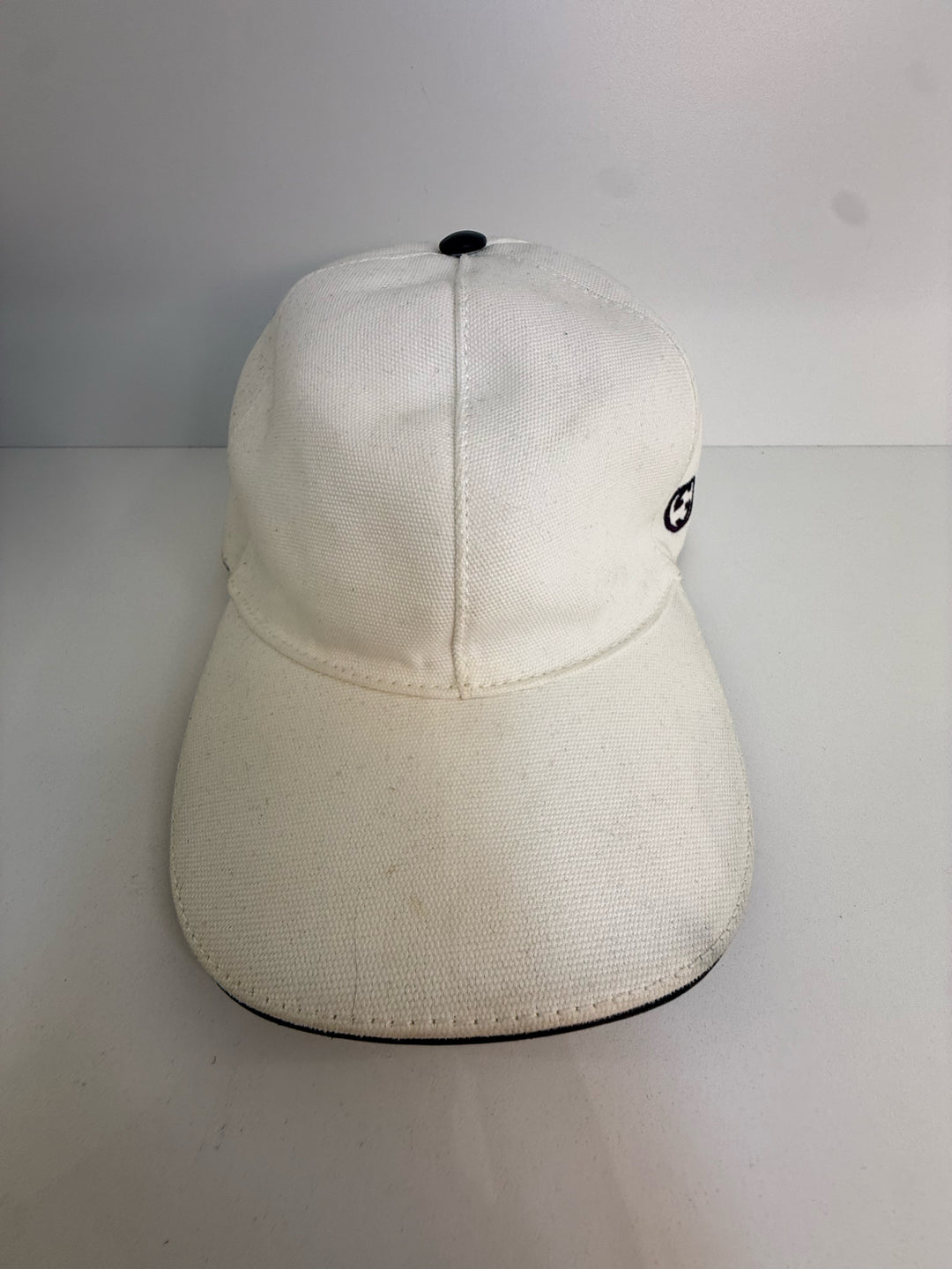 Gucci White Baseball Cap Size L