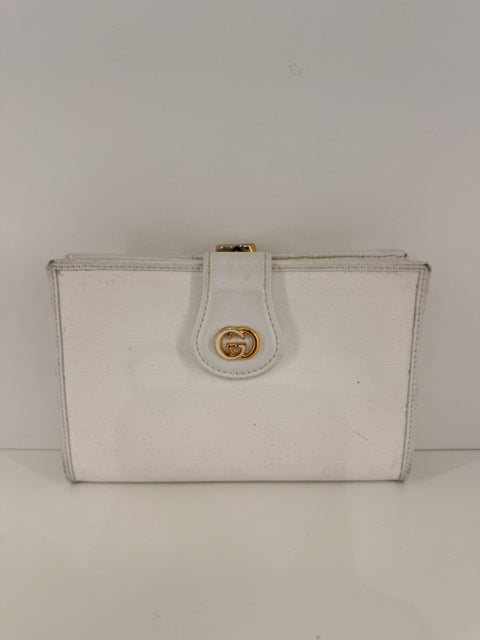 Vintage Gucci White Leather w/ Gold Hardware GG Logo Designer Wallet