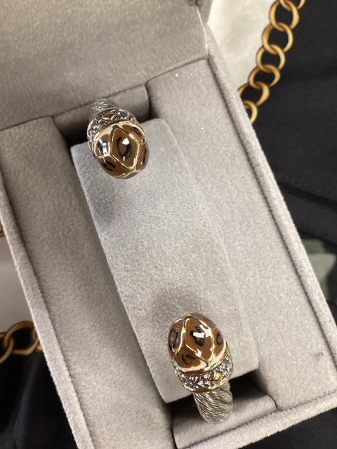 Pre Owned NWT John Madeiros Bracelet Open Cuff Cheetah detail w/ Box