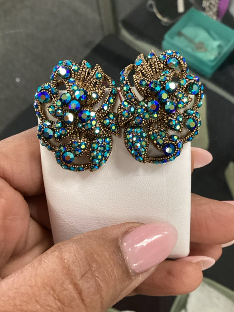 Vintage Clip on Blue Iridescent Earrings
