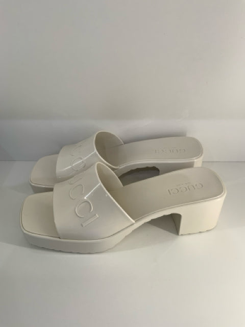 NIB Gucci Ruber Slides w/ Block Heel Sz 39 Designer Shoes