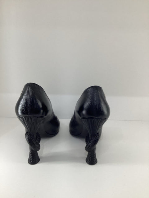 Chanel Sz 40.5 Black Pumps Knotted Heels Shoes