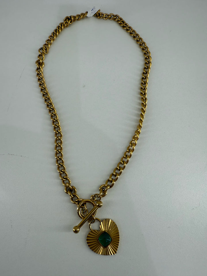 Heart toggle closure w/ jade accent Necklace