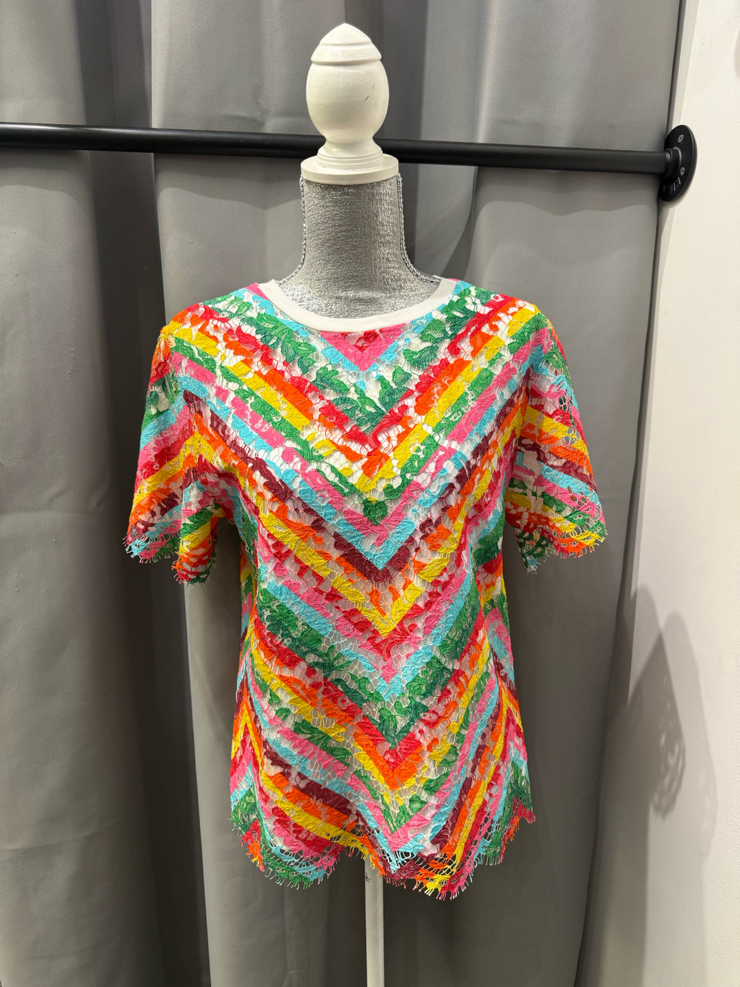 Valentino Garavani S/S Lace Chevron Top Size L