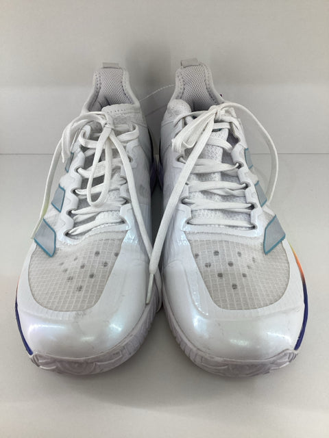 8.5 Adidas Sneakers  Lightstrike white multi color