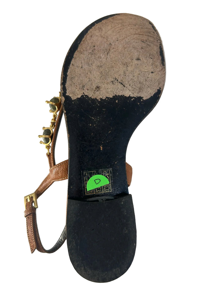 Valentino Garavani Thong w/ Stones Shoe Sz 36.5