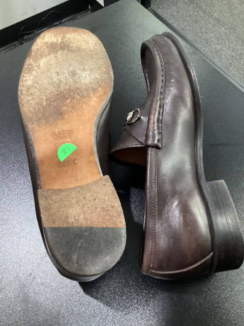 Pre Owned Gucci Sz 9.5 Brown w/ Silver Hardware Loafer Shoe