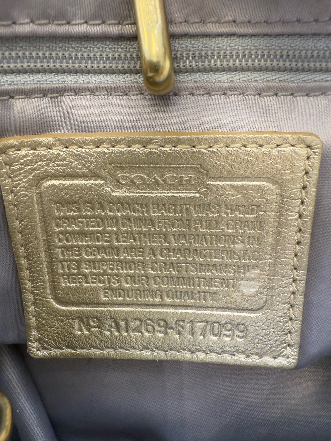 Coach Basket Weave Design w/side Pockets Tote Bag