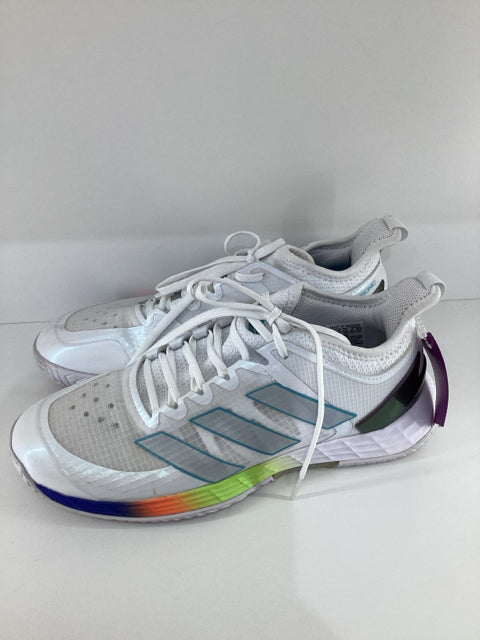 8.5 Adidas Sneakers  Lightstrike white multi color