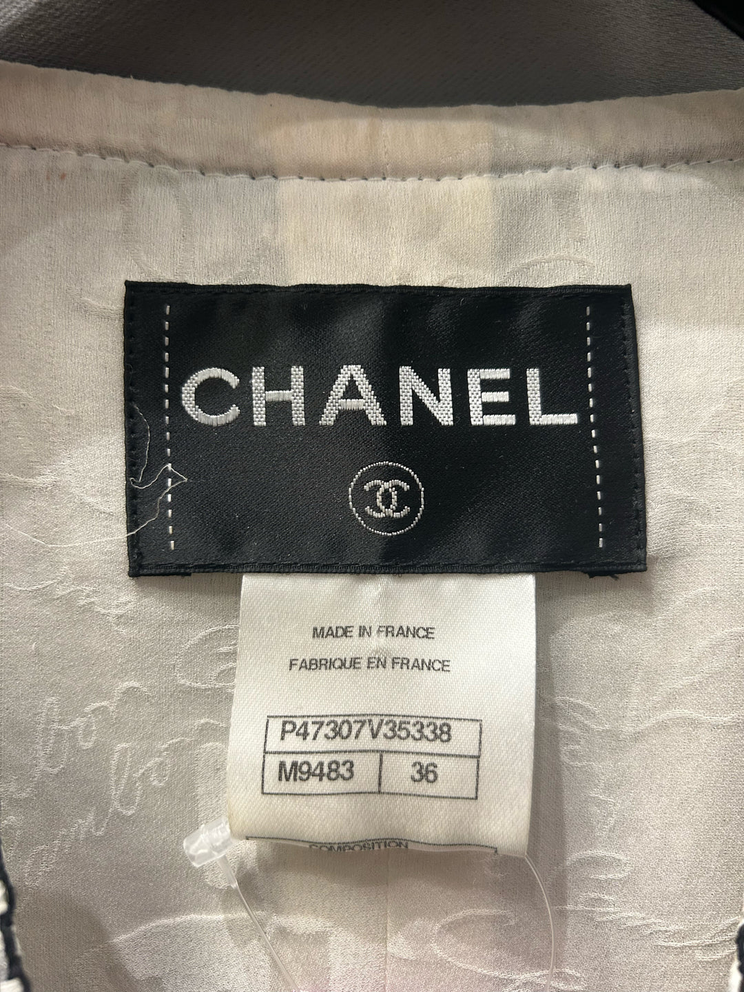 Chanel 14 Cruise Crop Bracelet Sleeve Tweed CC Buttons Jacket Sz 36