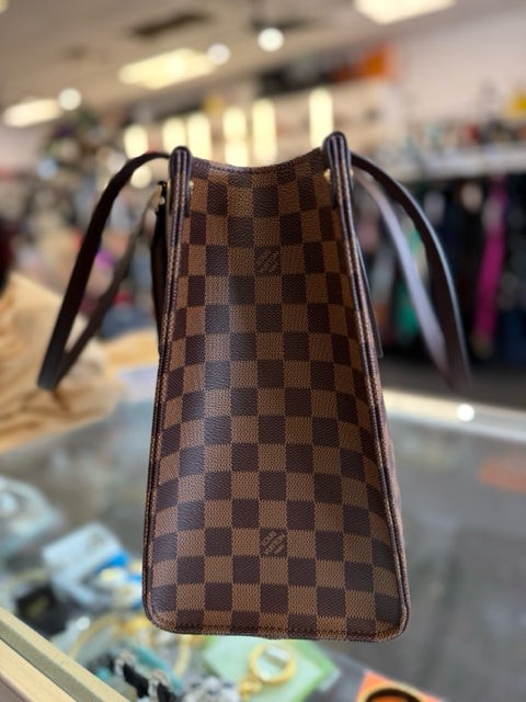 Pre Owned Louis Vuitton OnTheGo MM Designer Hand Bag