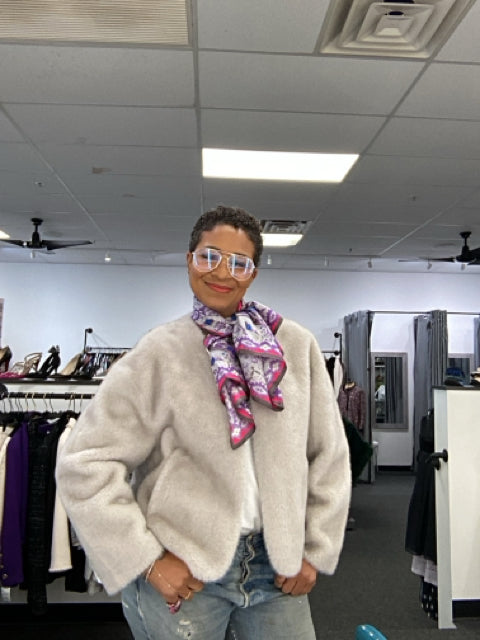 Chic Gray Faux Fur Jacket. Sz M/L