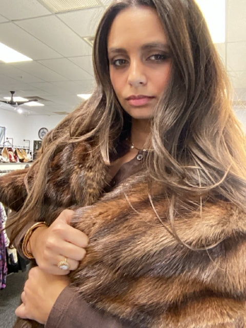 Pre Loved Brown Mink Stole Fur. Size S/M