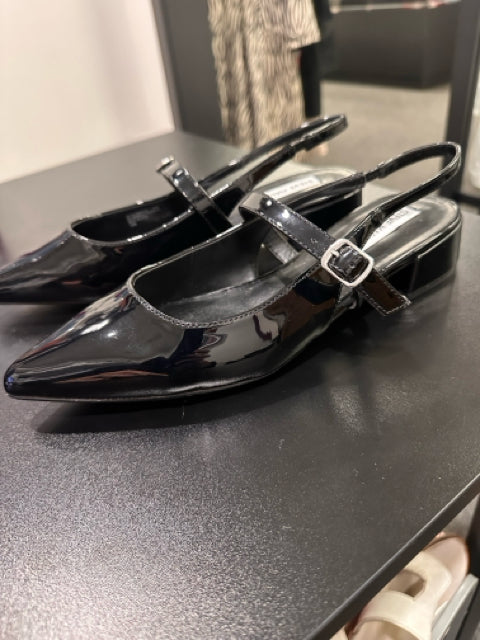 Steve Madden Sz 9 Black Slingbacks Shoes
