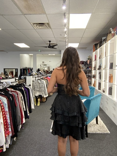 Christion Siriano Sz 6 Black Multi Tiered DRESS