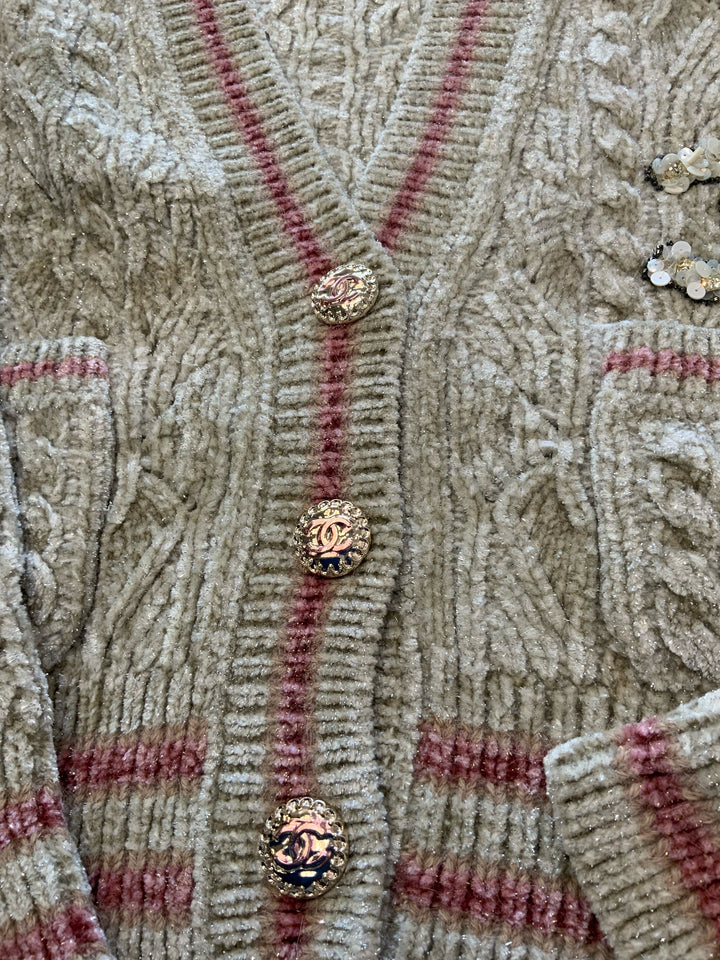 Chanel 24 V-Cardigan Sequin CC Logo Patch Size 36