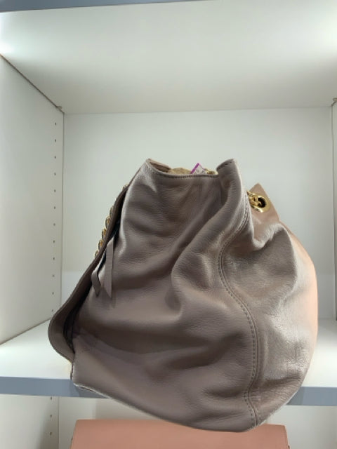Pre Owned Mario Valentino Leather Tote chain handle mag closure