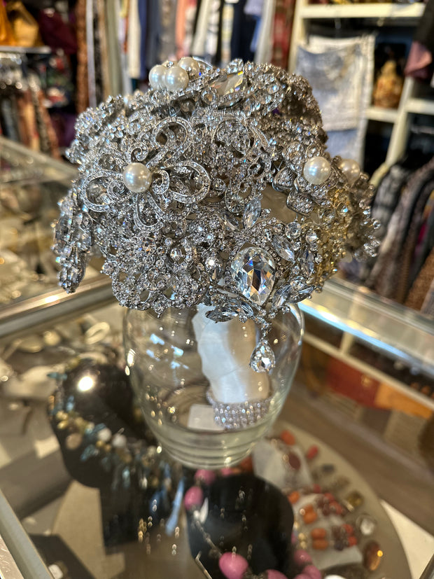 Bridal Brooch Bouquet