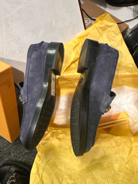 Tod's Sz 39.5 Blue Suede Loafers